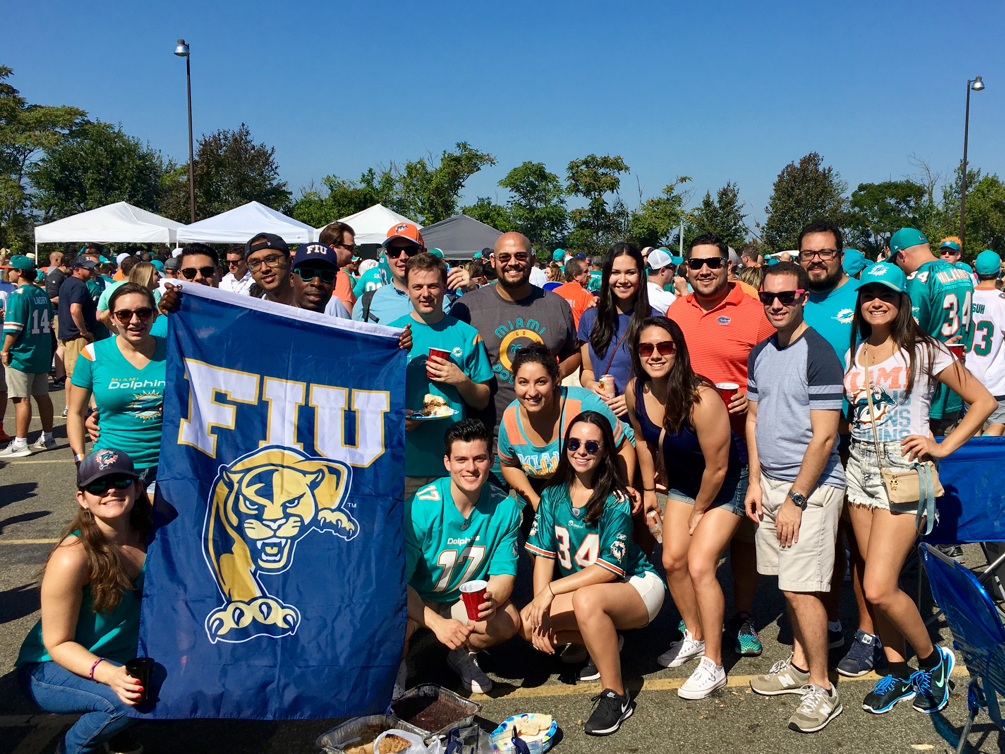 FIU alumni at Jets vs. Dolphins